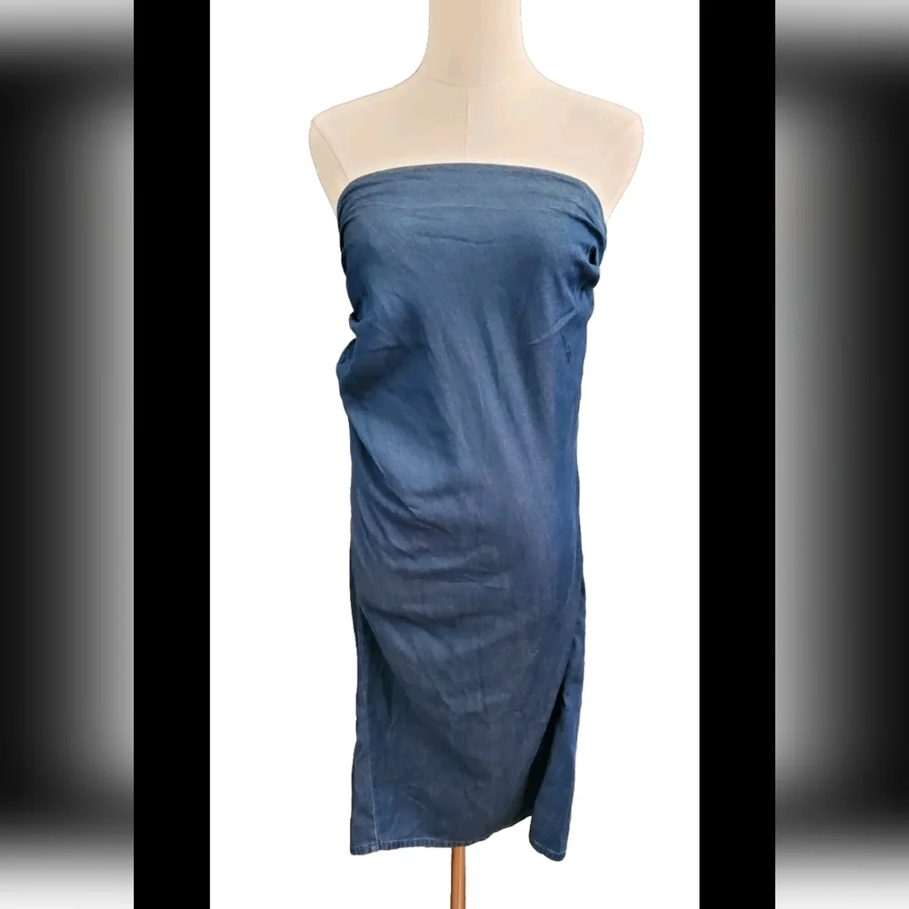 Urban Revivo Strapless Chambray Denim mini dress with Ruched Sides size 4/EUR 36